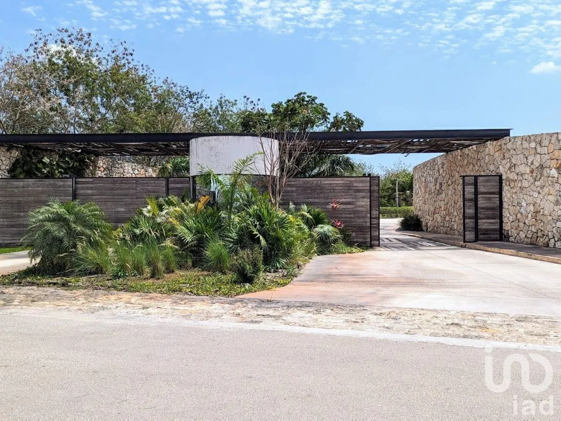 Terreno en Venta en Temozon Norte, Mérida, Yucatán | NEX-228791 | iad México | Foto 1 de 10