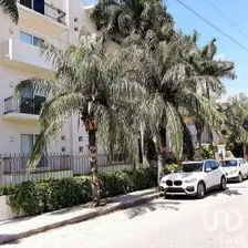 NEX-288920 - Departamento en Venta, con 3 recamaras, con 4 baños, con 216.75 m2 de construcción en Montebello, CP 97113, Yucatán.
