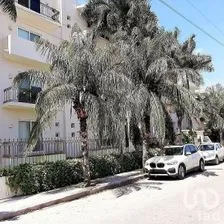 NEX-294632 - Departamento en Venta, con 3 recamaras, con 4 baños, con 216.75 m2 de construcción en Montebello, CP 97113, Yucatán.