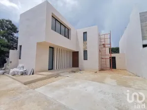 NEX-115582 - Casa en Venta, con 3 recamaras, con 3 baños, con 240 m2 de construcción en Conkal, CP 97345, Yucatán.