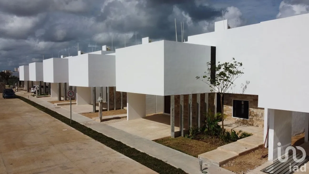 Casa en Venta en Conkal, Conkal, Yucatán | NEX-116808 | iad México | Foto 1 de 22