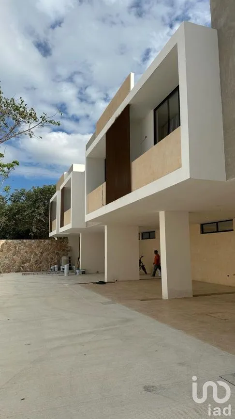 Casa en Venta en Temozon Norte, Mérida, Yucatán | NEX-227205 | iad México | Foto 1 de 8