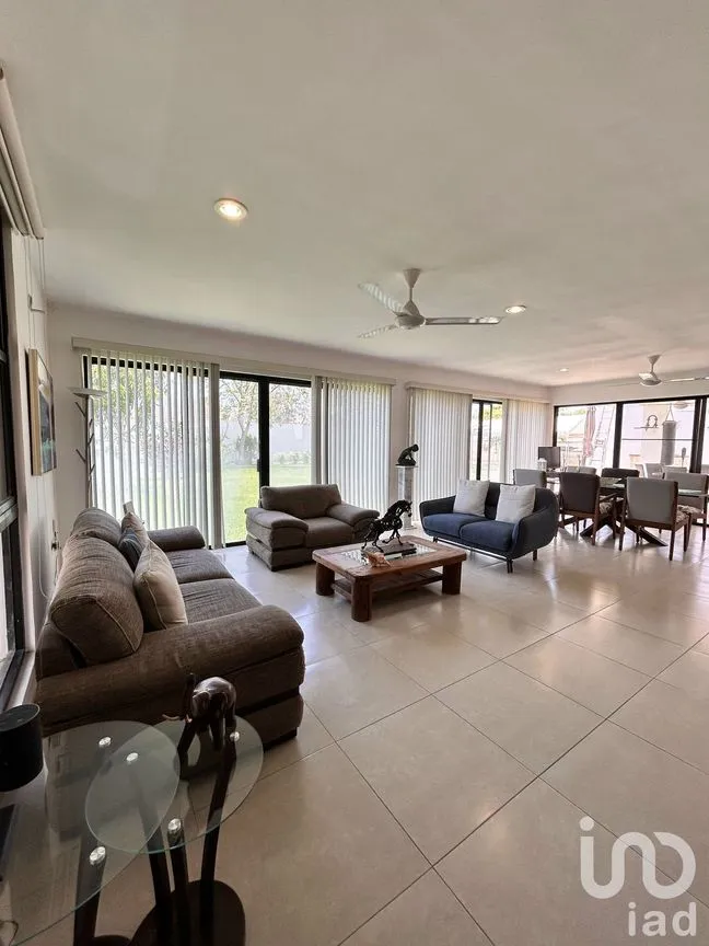 Casa en Venta en Conkal, Conkal, Yucatán | NEX-232220 | iad México | Foto 4 de 36