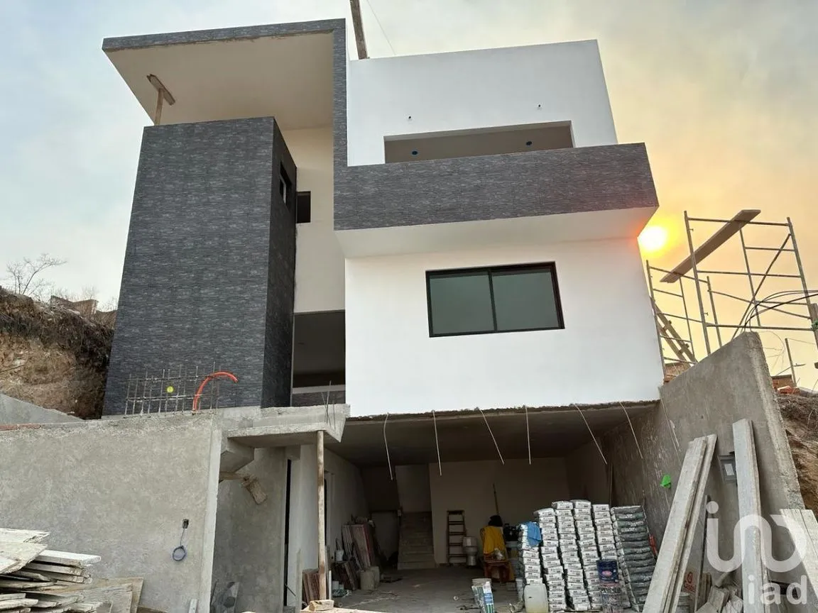 Casa en Venta en Las Alamedas, Atizapán de Zaragoza, Estado De México | NEX-227033 | iad México | Foto 27 de 28
