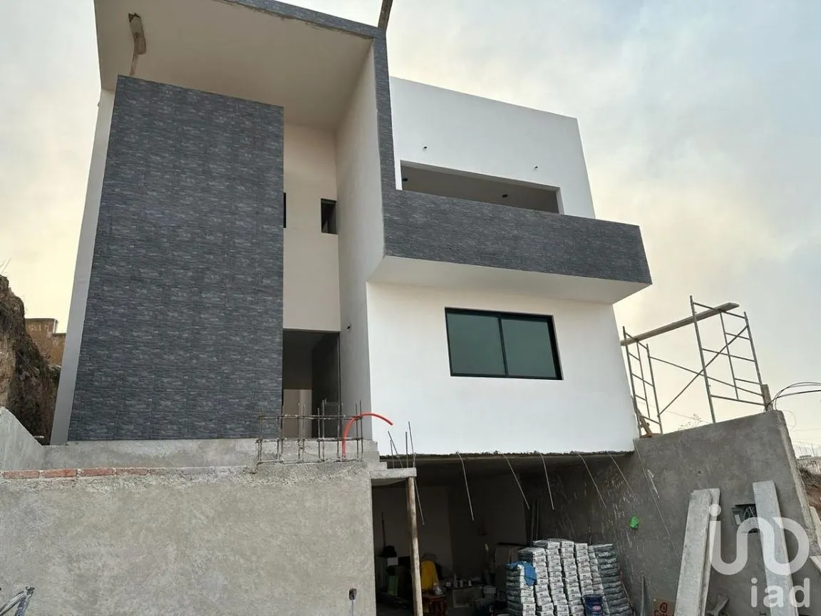 Casa en Venta en Las Alamedas, Atizapán de Zaragoza, Estado De México | NEX-227033 | iad México | Foto 1 de 28
