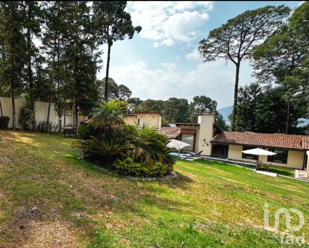 Casa en Venta en Avándaro, Valle de Bravo, Estado De México | NEX-227036 | iad México | Foto 16 de 43