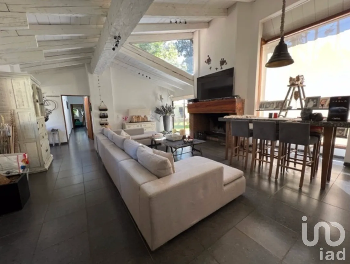 Casa en Venta en Avándaro, Valle de Bravo, Estado De México | NEX-227036 | iad México | Foto 20 de 43