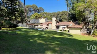 NEX-227036 - Casa en Venta, con 6 recamaras, con 6 baños, con 700 m2 de construcción en Avándaro, CP 51200, Estado De México.