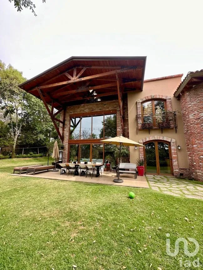 Casa en Venta en Hacienda de Valle Escondido, Atizapán de Zaragoza, Estado De México | NEX-227038 | iad México | Foto 3 de 49