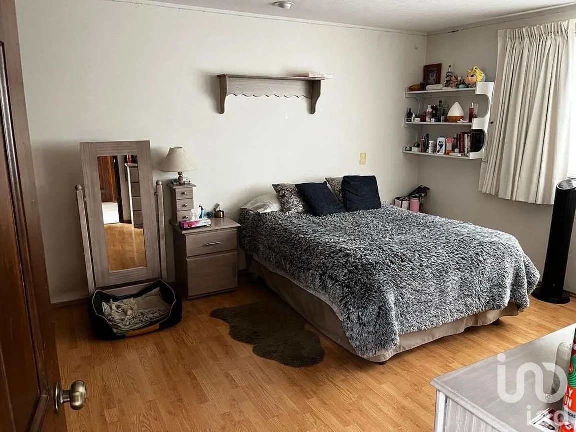 Casa en Venta en Jardines Bellavista, Tlalnepantla de Baz, Estado De México | NEX-230088 | iad México | Foto 13 de 19