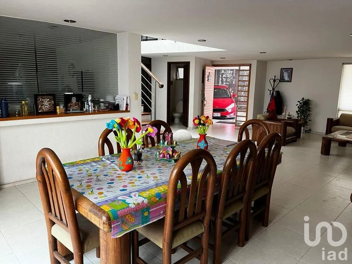 Casa en Venta en Jardines Bellavista, Tlalnepantla de Baz, Estado De México | NEX-230088 | iad México | Foto 4 de 19