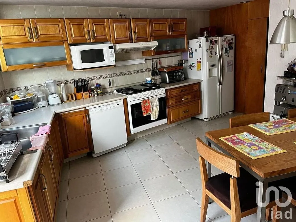 Casa en Venta en Jardines Bellavista, Tlalnepantla de Baz, Estado De México | NEX-230088 | iad México | Foto 5 de 19