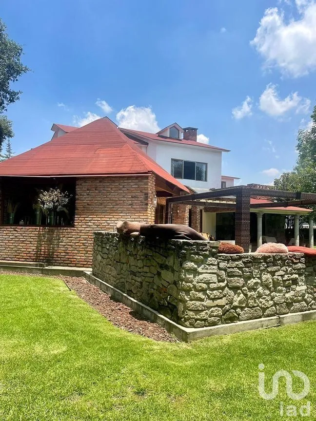 Casa en Venta en Hacienda de Valle Escondido, Atizapán de Zaragoza, Estado De México | NEX-230111 | iad México | Foto 11 de 50