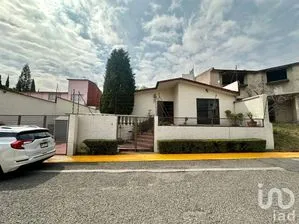 NEX-231061 - Casa en Venta, con 3 recamaras, con 2 baños, con 150 m2 de construcción en Chiluca, CP 52930, Estado De México.