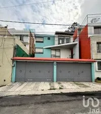 NEX-231744 - Casa en Venta, con 3 recamaras, con 2 baños, con 262.5 m2 de construcción en Ciudad Brisa, CP 53280, Estado De México.