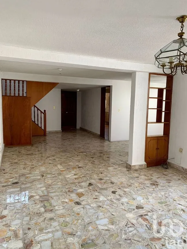 Casa en Venta en Calacoaya Residencial, Atizapán de Zaragoza, Estado De México | NEX-231747 | iad México | Foto 3 de 33