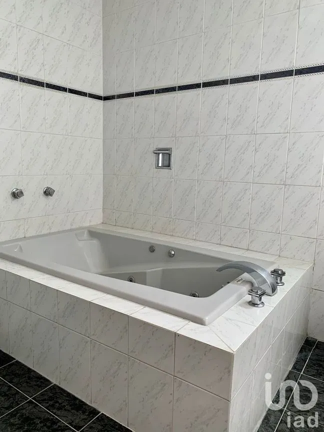 Casa en Venta en Calacoaya Residencial, Atizapán de Zaragoza, Estado De México | NEX-231747 | iad México | Foto 23 de 33