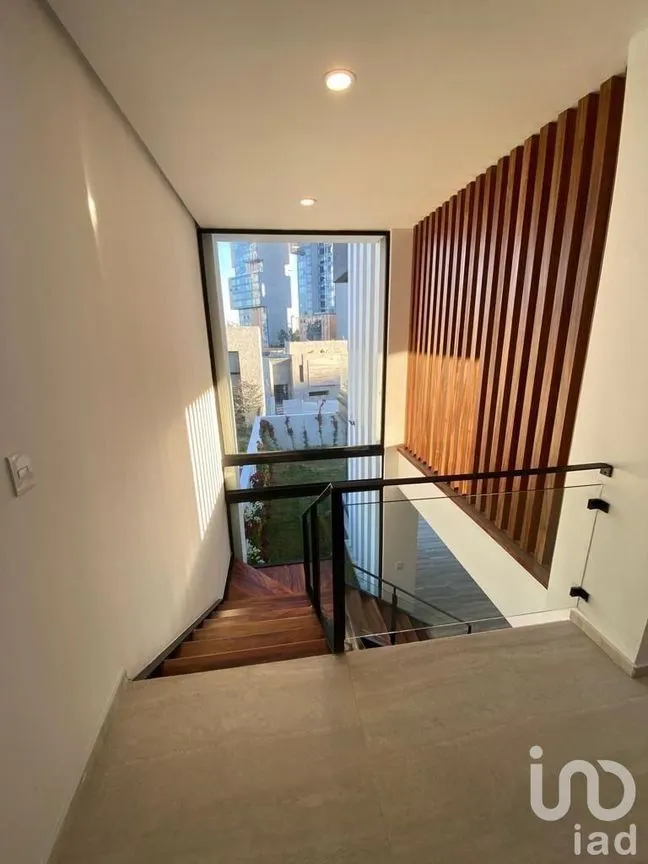 Casa en Venta en Bosque Real, Huixquilucan, Estado De México | NEX-232012 | iad México | Foto 9 de 37