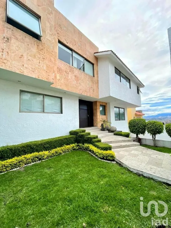 Casa en Venta en Pedregal de Echegaray, Naucalpan de Juárez, Estado De México | NEX-232015 | iad México | Foto 2 de 18