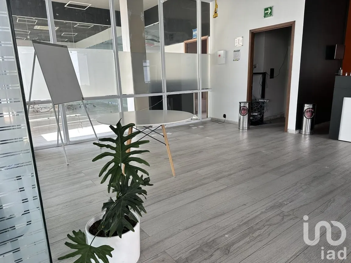 Oficina en Venta en Bosque Esmeralda, Atizapán de Zaragoza, Estado de México | NEX-278693 | iad México | Foto 7 de 11