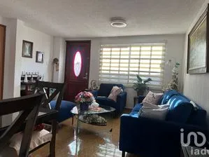 NEX-284546 - Casa en Venta, con 3 recamaras, con 2 baños, con 173 m2 de construcción en Lomas de Atizapán, CP 52977, Estado de México.