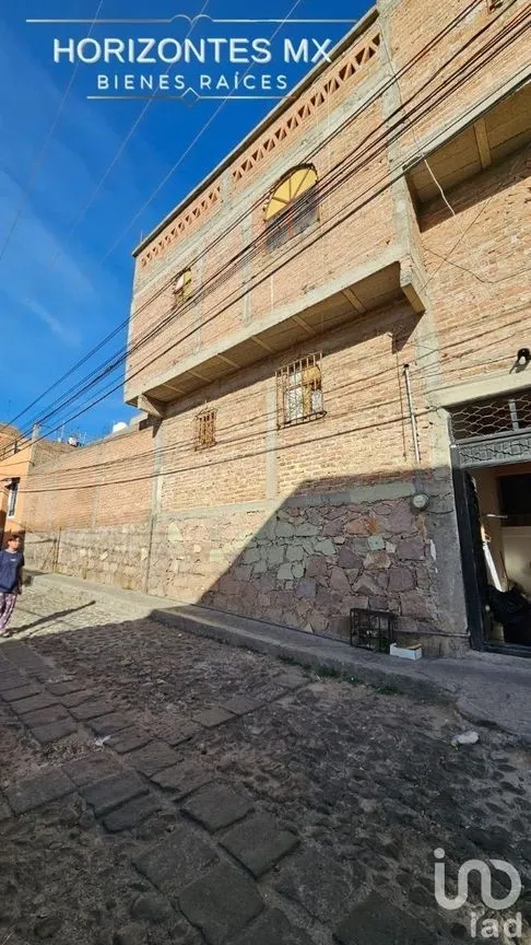 Casa en Venta en Cerro del Cuarto, Guanajuato, Guanajuato | NEX-228139 | iad México | Foto 1 de 30