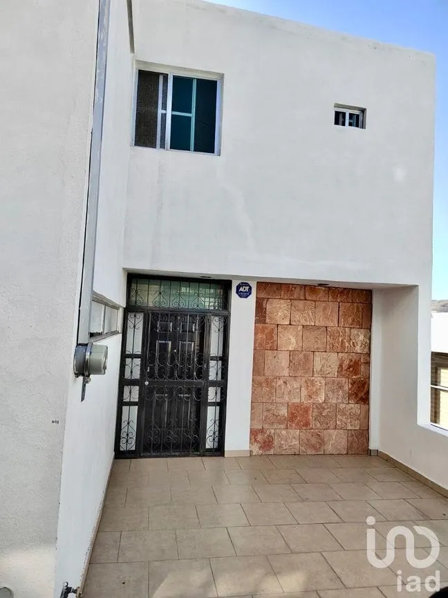Casa en Venta en Burócrata, Guanajuato, Guanajuato | NEX-228140 | iad México | Foto 3 de 48