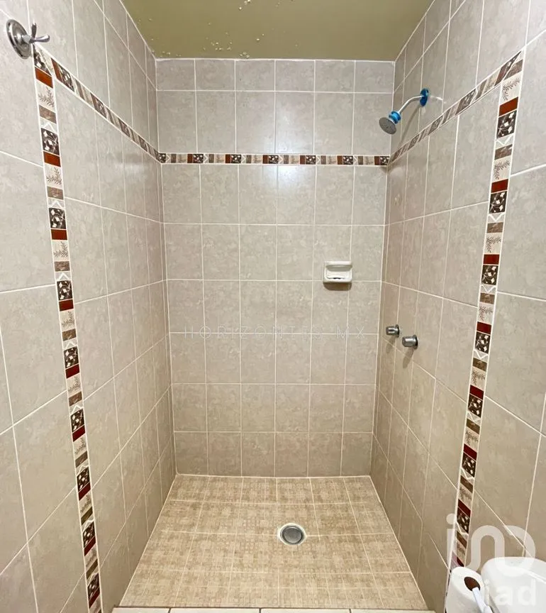 Casa en Venta en Paso de Pirules, Guanajuato, Guanajuato | NEX-228141 | iad México | Foto 30 de 34