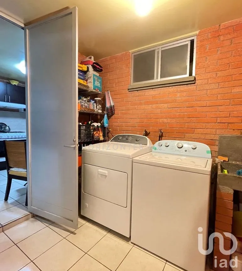 Casa en Venta en Paso de Pirules, Guanajuato, Guanajuato | NEX-228141 | iad México | Foto 7 de 34
