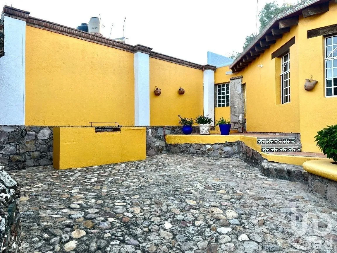 Casa en Venta en Lomas de Valenciana, Guanajuato, Guanajuato | NEX-229081 | iad México | Foto 3 de 49