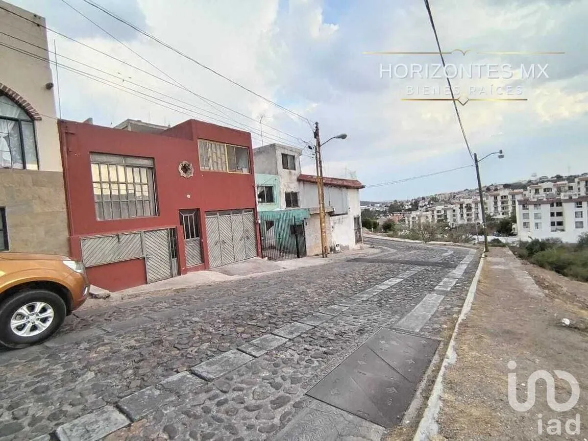 Casa en Venta en Lomas de Marfil I, Guanajuato, Guanajuato | NEX-230151 | iad México | Foto 2 de 14
