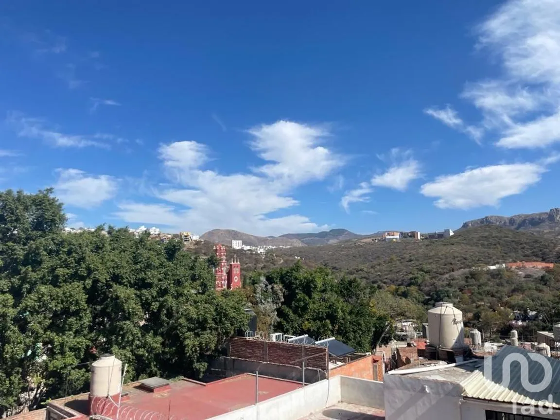 Casa en Renta en Lomas de Marfil I, Guanajuato, Guanajuato | NEX-230157 | iad México | Foto 1 de 43