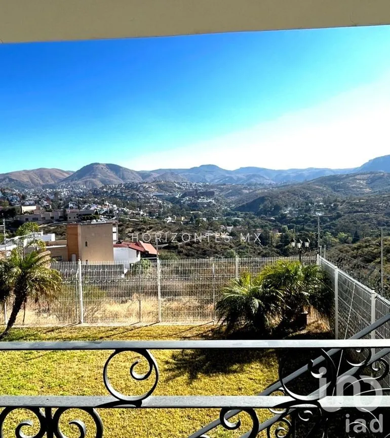 Casa en Renta en Marfil Dorado, Guanajuato, Guanajuato | NEX-230188 | iad México | Foto 2 de 29