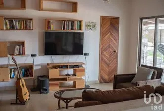 NEX-298423 - Casa en Renta, con 1 recamara, con 1 baño, con 200 m2 de construcción en Loma Bonita, CP 29094, Chiapas.