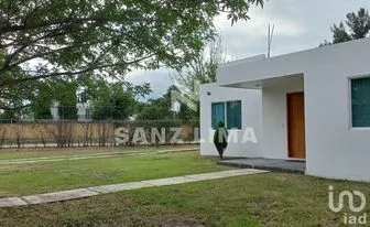 NEX-200124 - Casa en Venta, con 2 recamaras, con 2 baños, con 220 m2 de construcción en Quintas Campo Real, CP 38019, Guanajuato.
