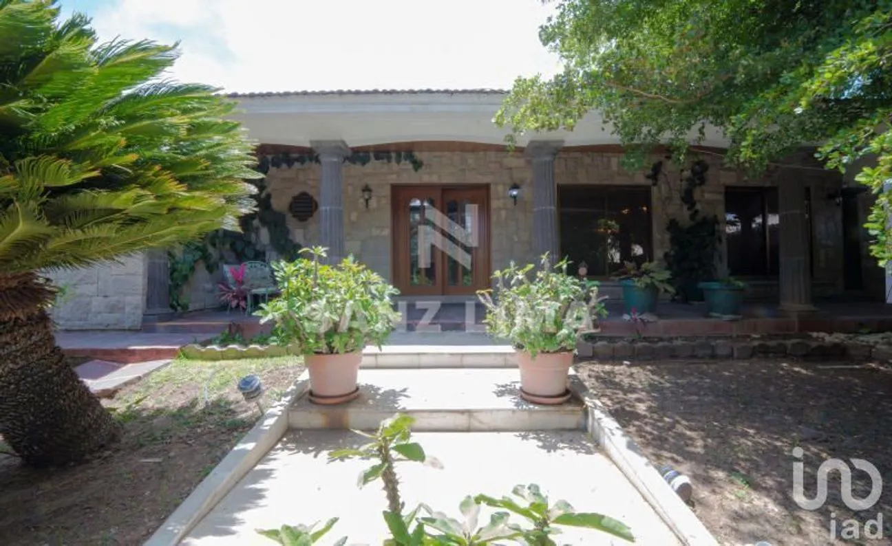 Casa en Venta en Jardines de Irapuato, Irapuato, Guanajuato | NEX-201816 | iad México | Foto 23 de 25