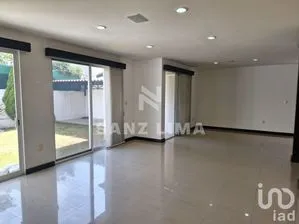 NEX-227899 - Casa en Venta, con 3 recamaras, con 2 baños, con 200 m2 de construcción en Palma Real, CP 38080, Guanajuato.