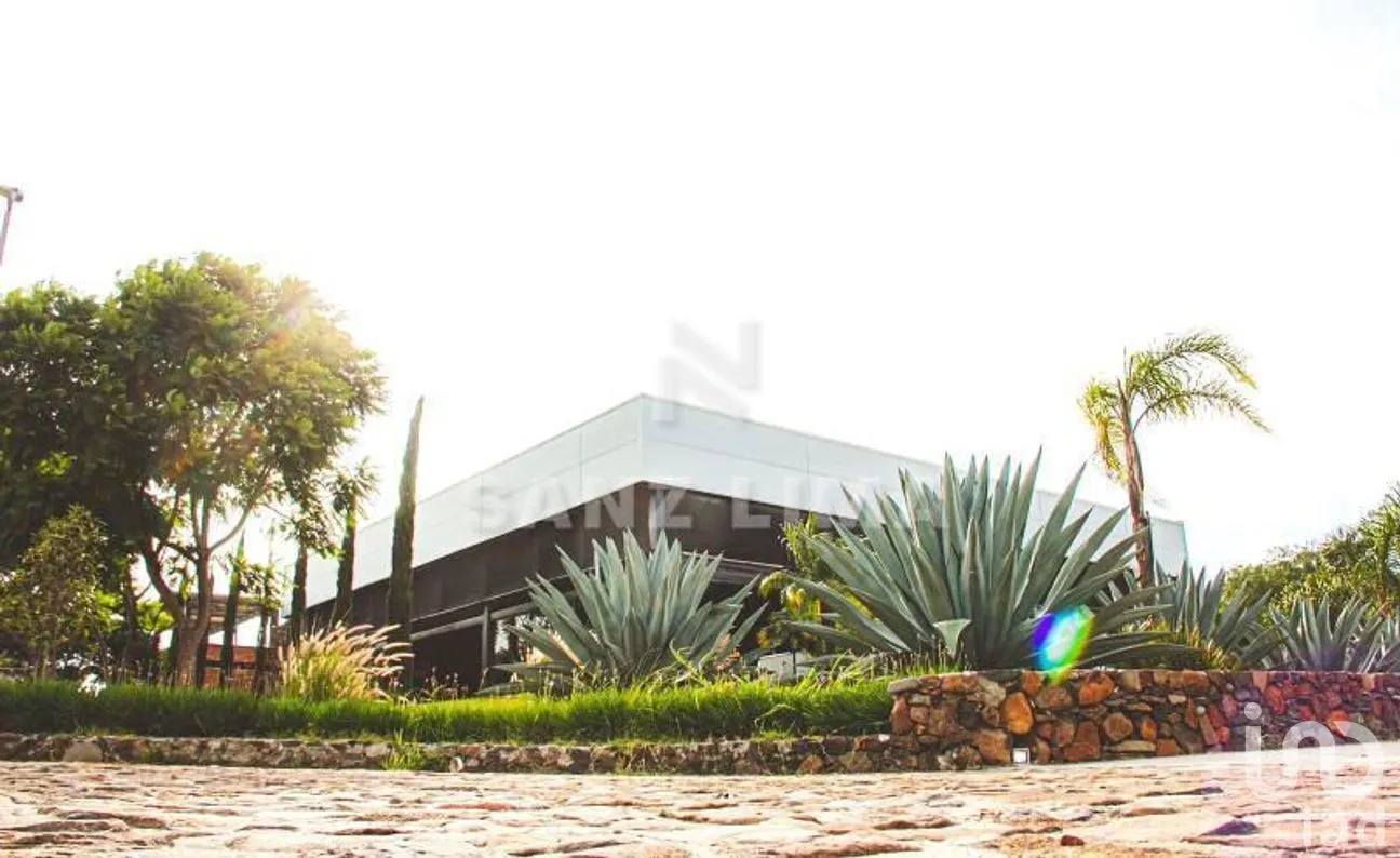 Local en Venta en Santa María del Refugio, Celaya, Guanajuato | NEX-266408 | iad México | Foto 1 de 12
