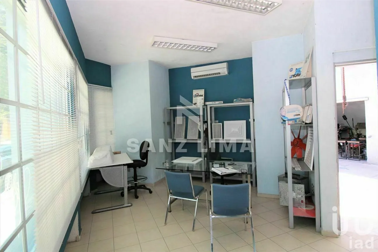 Local en Venta en Villa de los Reyes, Celaya, Guanajuato | NEX-266531 | iad México | Foto 3 de 19