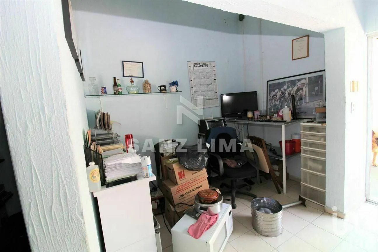 Local en Venta en Villa de los Reyes, Celaya, Guanajuato | NEX-266531 | iad México | Foto 7 de 19