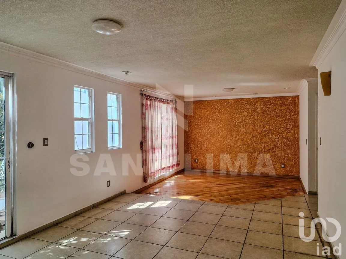 Casa en Venta en La Favorita, Celaya, Guanajuato | NEX-267123 | iad México | Foto 1 de 21