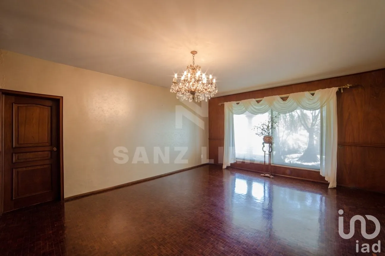 Casa en Venta en Jardines de Irapuato, Irapuato, Guanajuato | NEX-267137 | iad México | Foto 4 de 25
