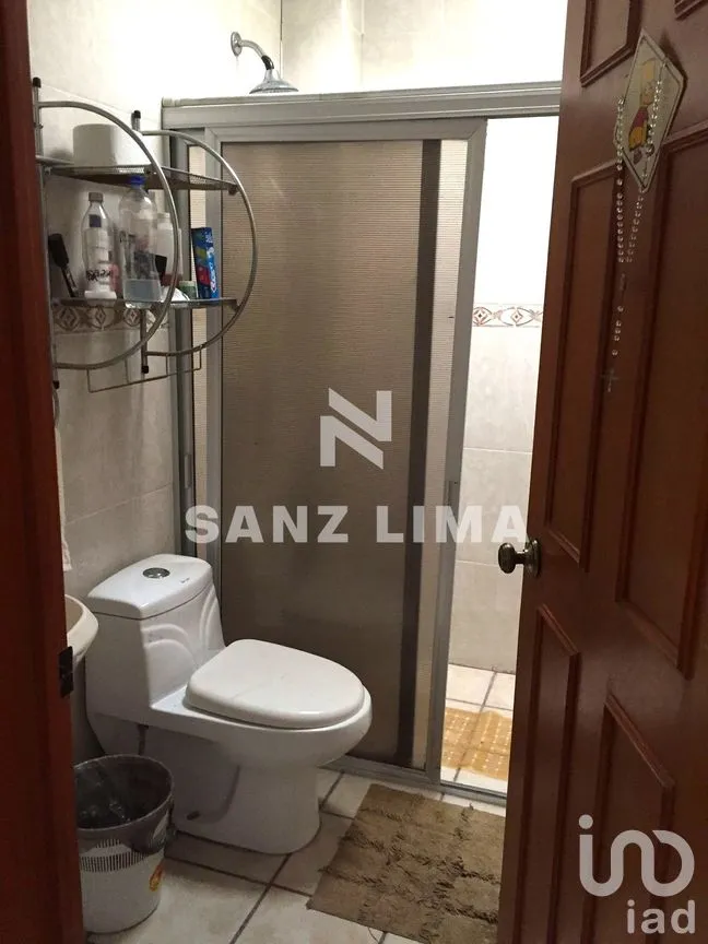Casa en Venta en Álamos 3a Secc, Celaya, Guanajuato | NEX-267397 | iad México | Foto 15 de 16