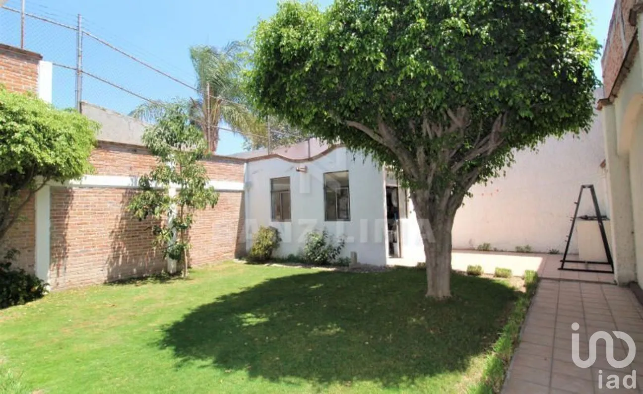 Casa en Venta en Jardines de Celaya 1a Secc, Celaya, Guanajuato | NEX-267413 | iad México | Foto 13 de 25