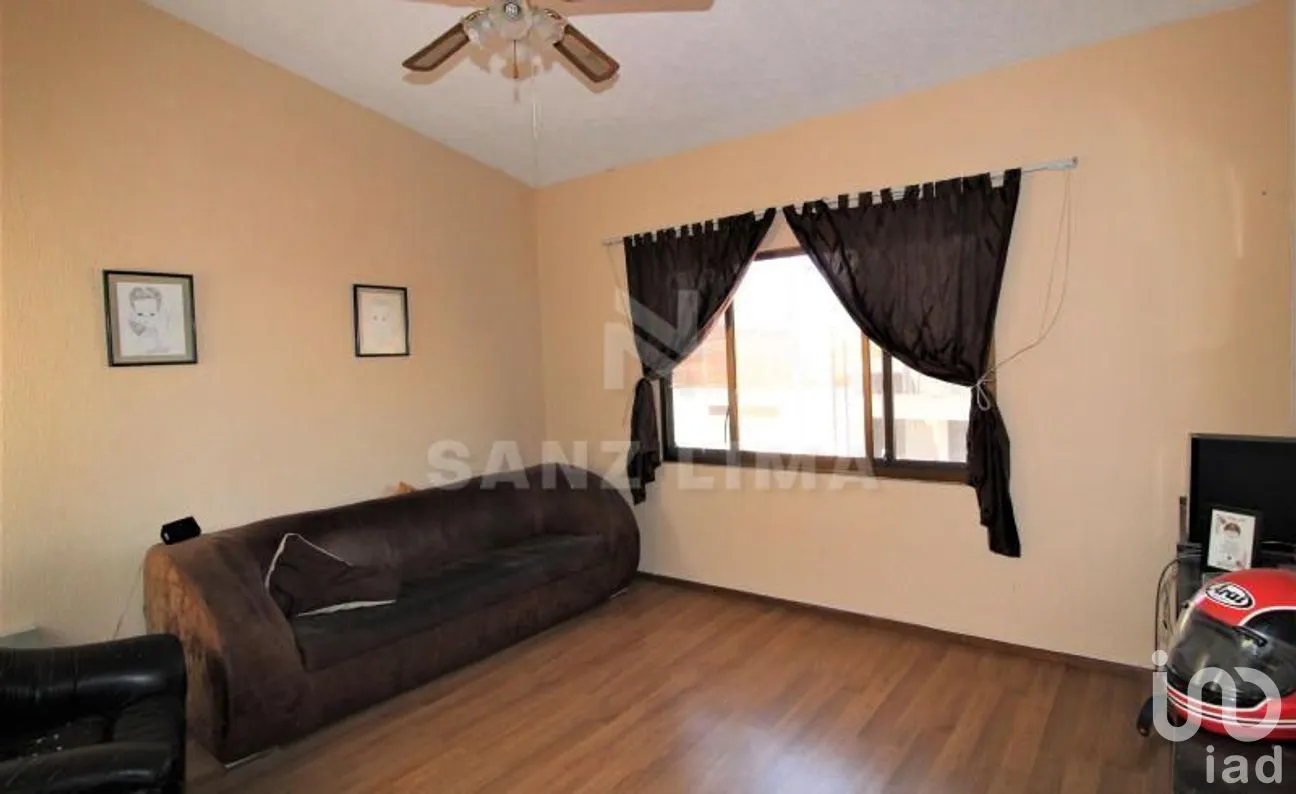 Casa en Venta en Jardines de Celaya 1a Secc, Celaya, Guanajuato | NEX-267413 | iad México | Foto 14 de 25