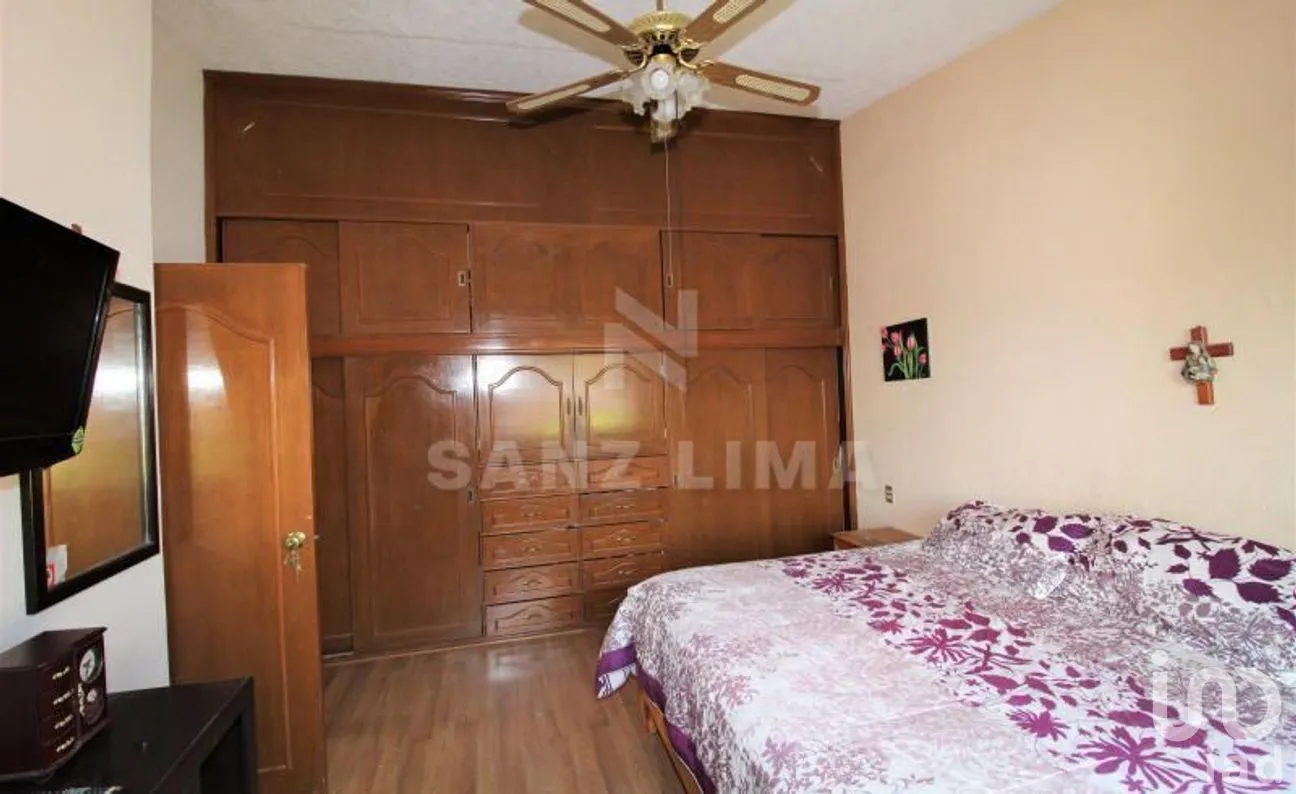 Casa en Venta en Jardines de Celaya 1a Secc, Celaya, Guanajuato | NEX-267413 | iad México | Foto 18 de 25