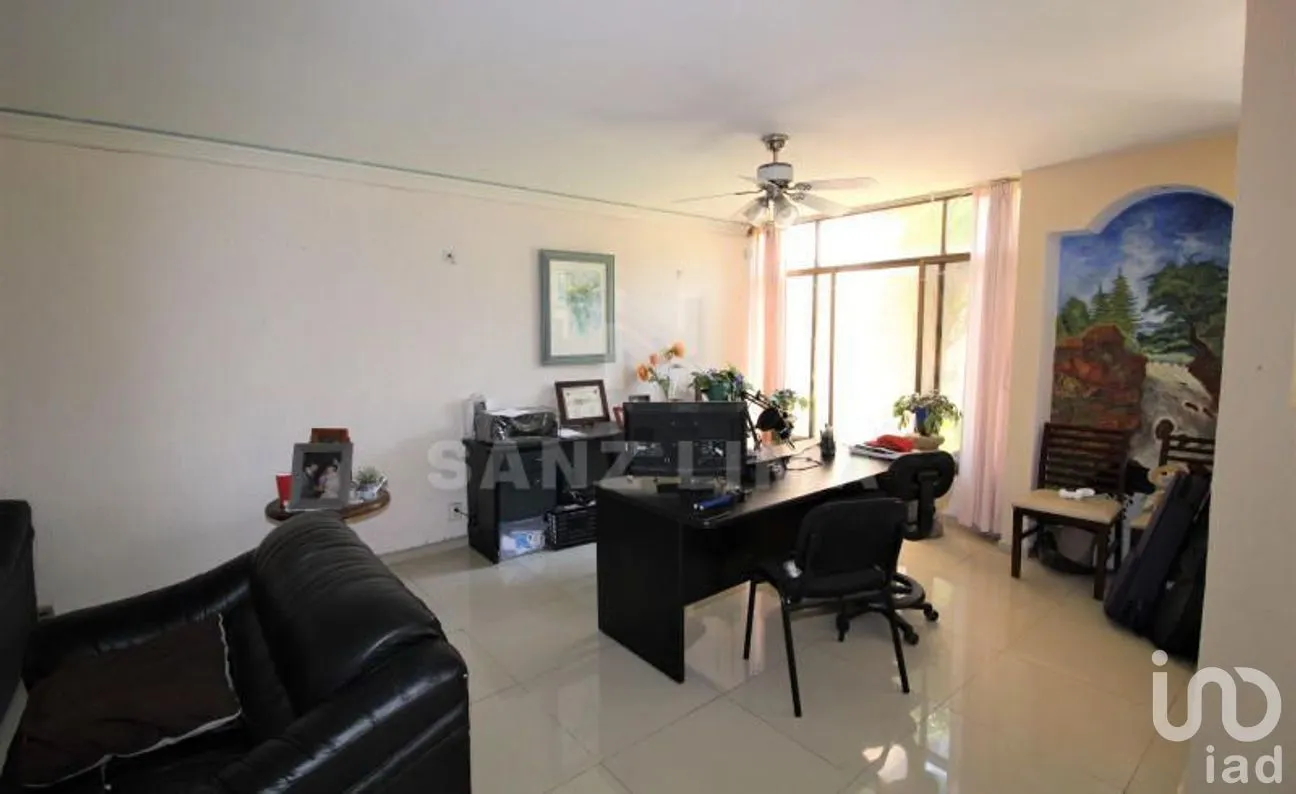 Casa en Venta en Jardines de Celaya 1a Secc, Celaya, Guanajuato | NEX-267413 | iad México | Foto 3 de 25