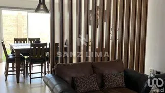 NEX-268085 - Casa en Venta, con 3 recamaras, con 3 baños, con 280 m2 de construcción en Residencial Puerta de Piedra, CP 38115, Guanajuato.
