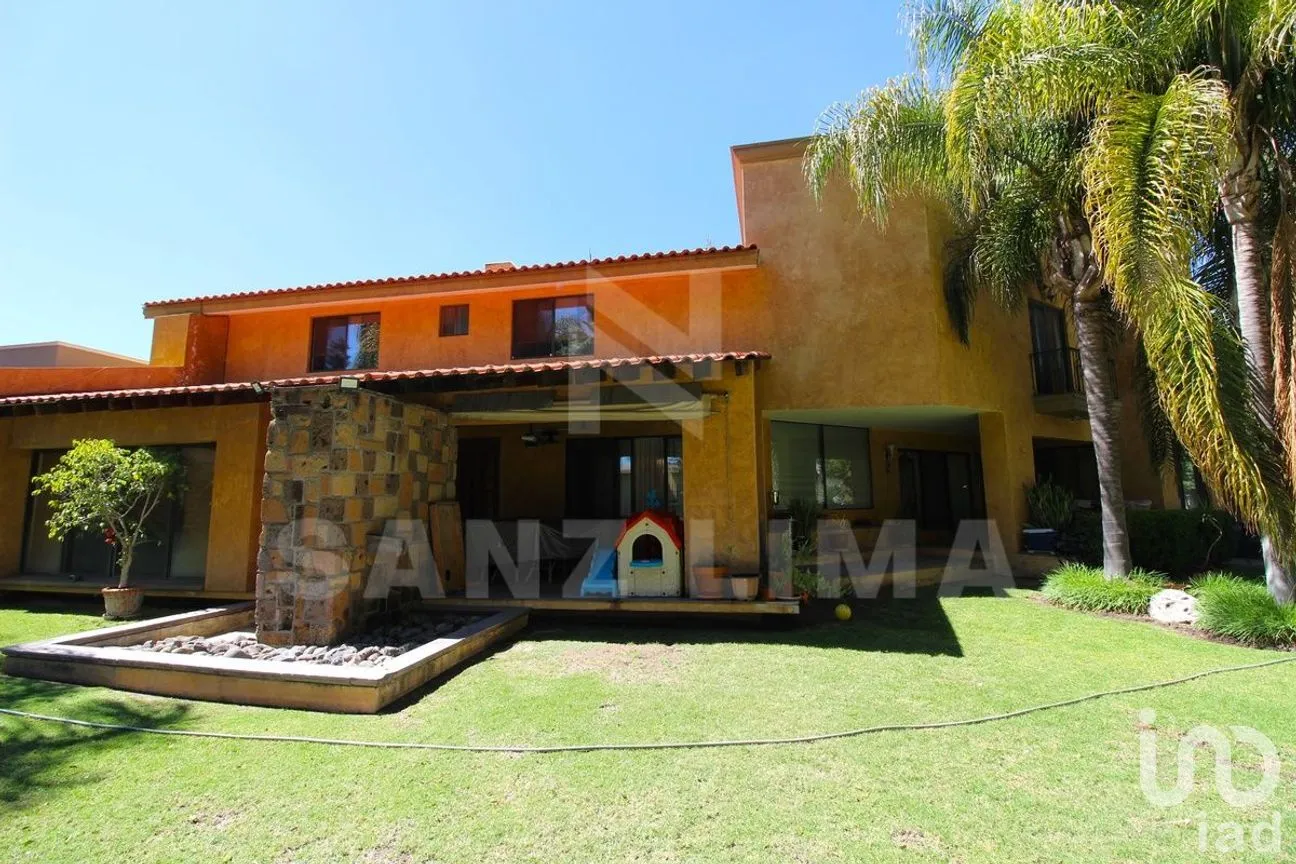 Casa en Venta en Arcada Alameda, Celaya, Guanajuato | NEX-268363 | iad México | Foto 1 de 24