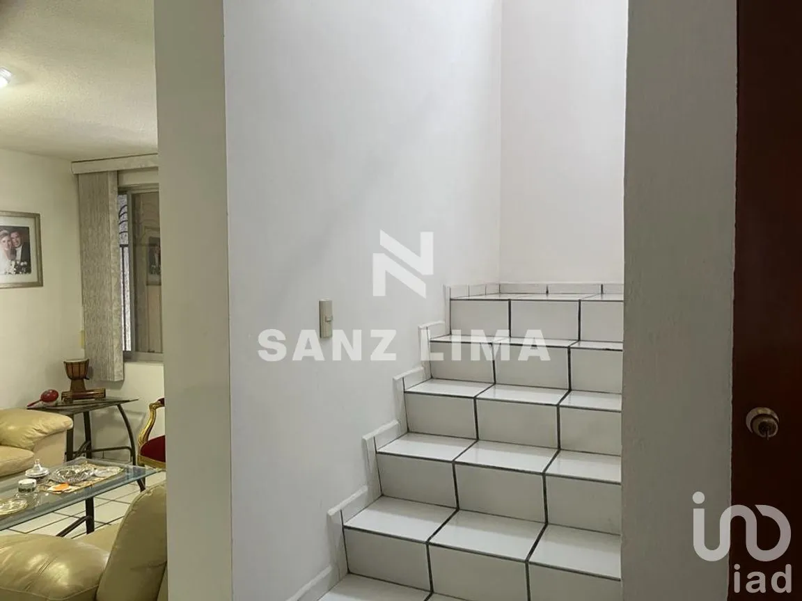 Casa en Venta en Zona de Oro del Bajío, Celaya, Guanajuato | NEX-271093 | iad México | Foto 7 de 16